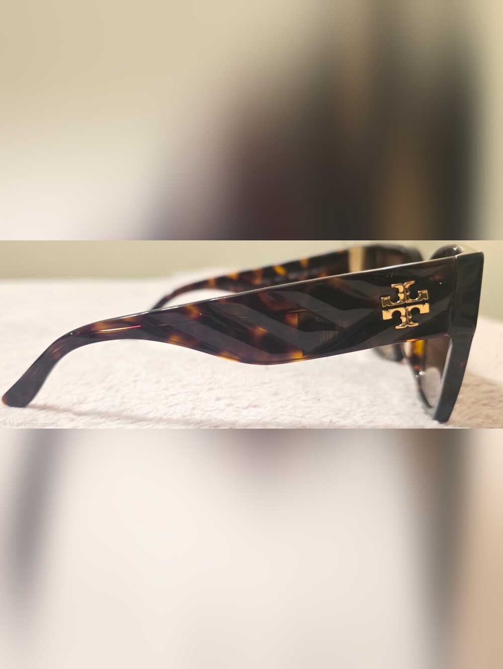 NWT Tory Bursch Kira Square Sunglasses dark tortoise/brown gradient - Picture 7 of 13